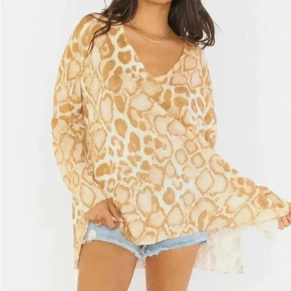 Show Me Your MuMu Cliffside Sweater in Sandy Cheetah Knit - Picture 3 of 8